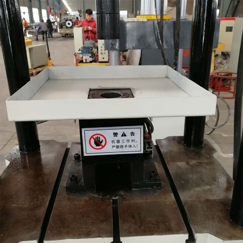 200噸礦物質粉末成型液壓機
